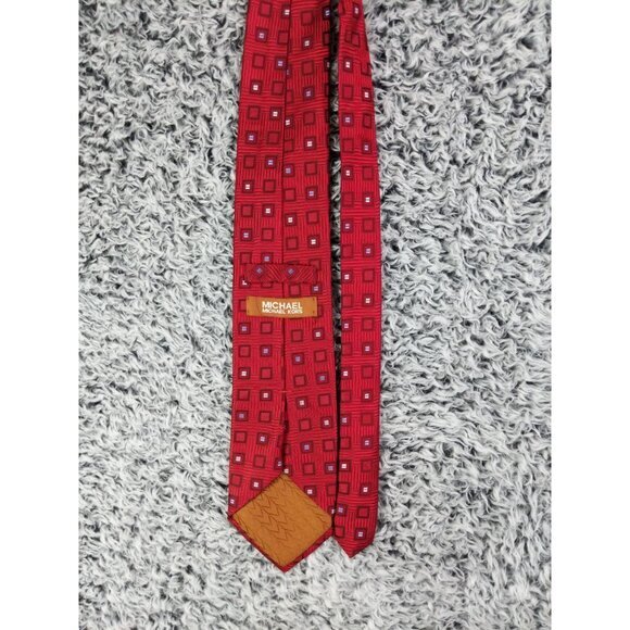 MICHAEL MICHAEL KORS 100% Silk Tie Red Stripe Geometric Square Classic - Picture 9 of 9